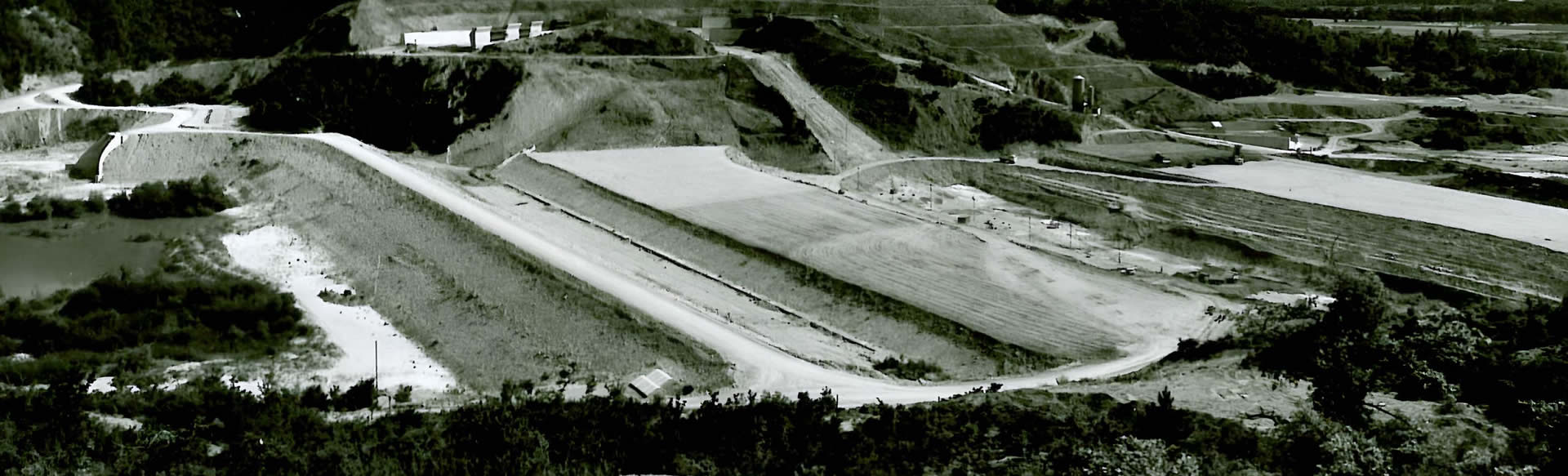 Costruzione diga di Montedoglio